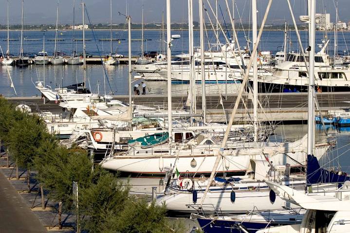 Vistes del Port de Roses