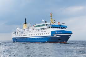 El Ocean Nova inicia la temporada de cruceros 2013 en el puerto de Roses