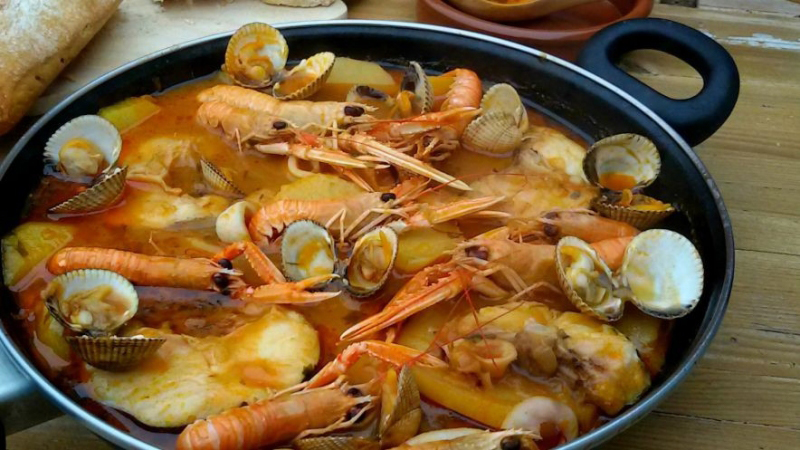 Els amants del suquet de peix tenen una cita a Roses del 21 al 30 de juny