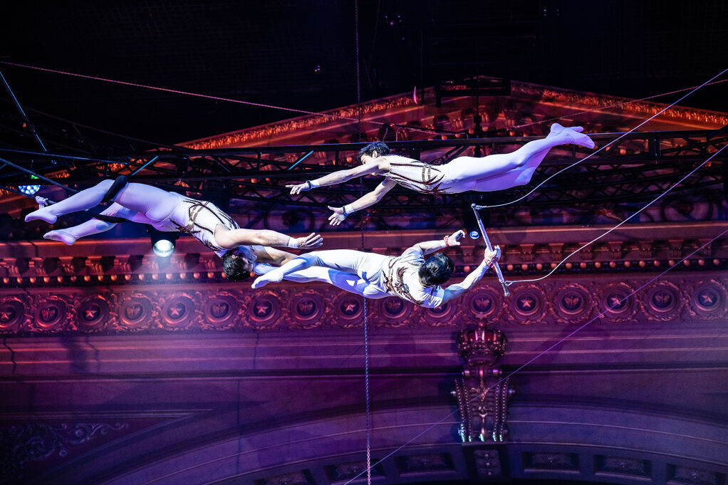 Nits de Circ reaches its sixth edition with a show that will bring the best flying trapeze artists in the world to Roses